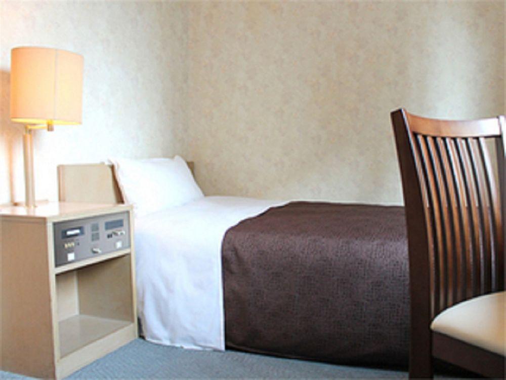 Hotel Livemax Budget Fuchu Extérieur photo