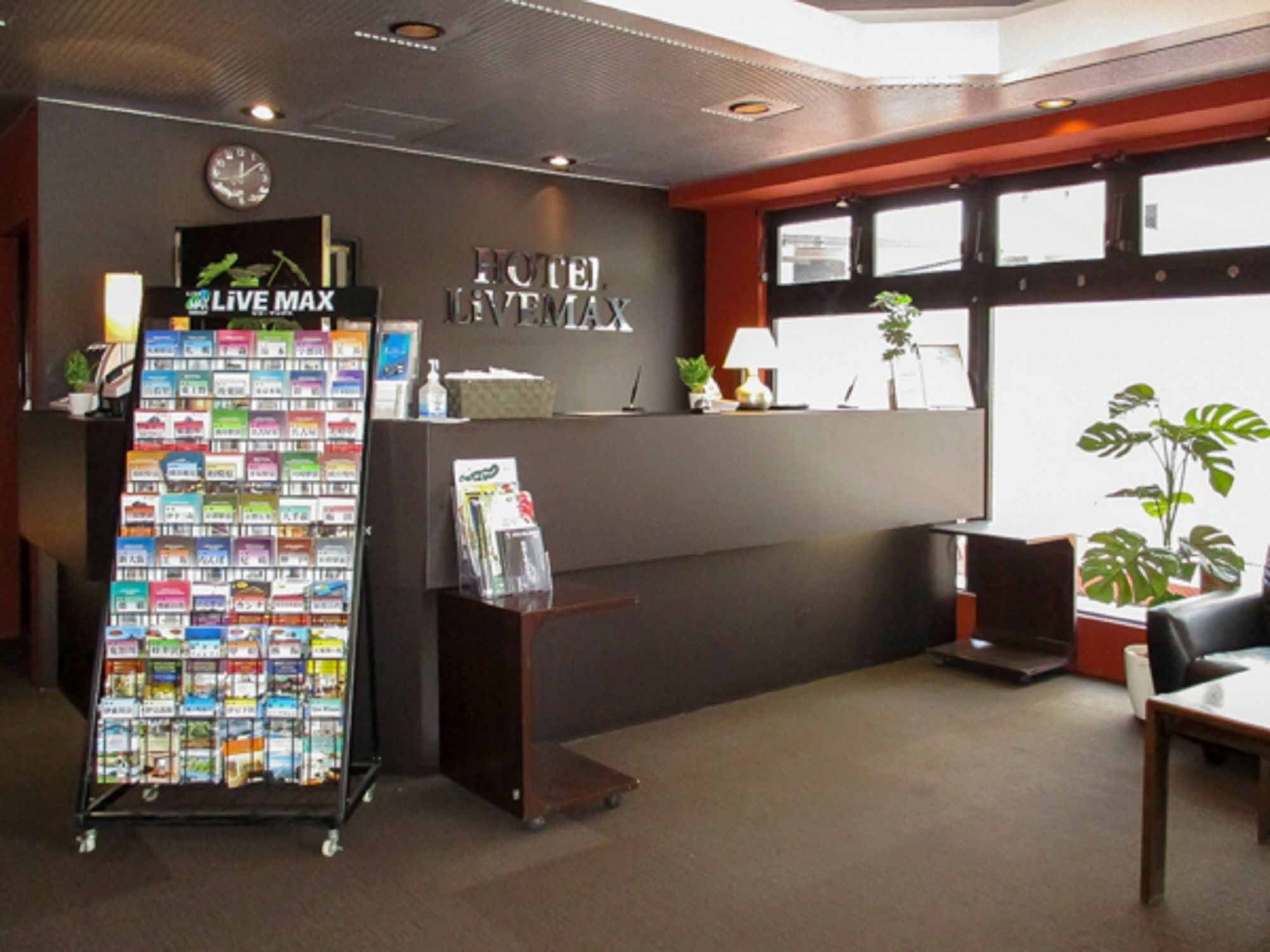 Hotel Livemax Budget Fuchu Extérieur photo